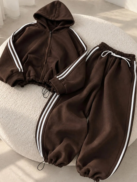 Side-Stripe Fleece Tracksuit Set – Cinch-Hem Zip Hoodie & Wide-Leg Sweatpants